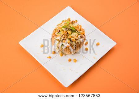 Rajasthani Shahi Raj Kachori, stuffed katchori with potato and sprout filling and served with curd, chutney and sev