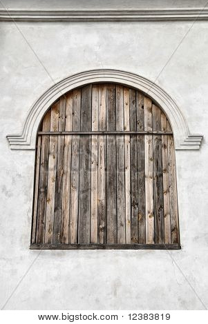 Den historiske synagoge blev bygget i 1851 i Klimontow. Polen