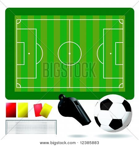 oggetti e pallone da calcio campo