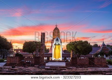 Buddha Statue At Sunset Are Buddhist Temple At Wat Phra Si Rattana Mahathat Also Colloquially Referr