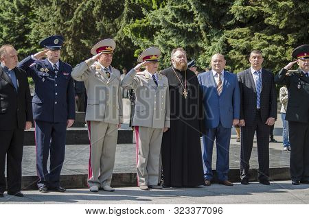 Lutsk , Ukraine, May 9, 2014: Victory Day, People Column