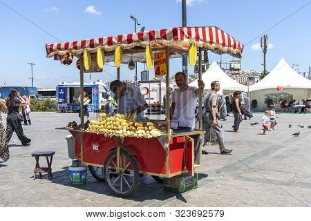 Istanbul, Turkey - July 26, 2019: Roasted Corn And Chestnuts Stand At Coast Of  Golden Horn In City 