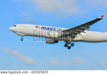Labuan,malaysia-apr 23,2021:maskargo Airbus A330-200f Aircraft Id 9m-mua Cargo Plane Arrival And Lan