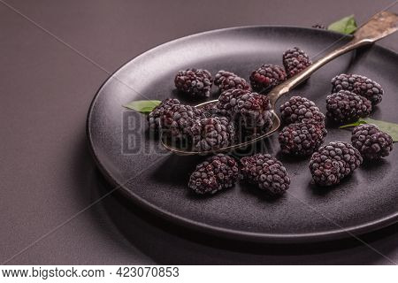 Blackberries On A Ceramic Plate, Frozen Fruits For A Healthy Food Diet