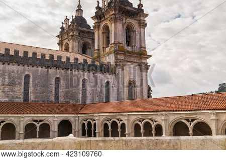 Alcobasa, Portugal- November 17 2014: The Cloister Of Catholic Monastery Of Alcobasa, Portugal