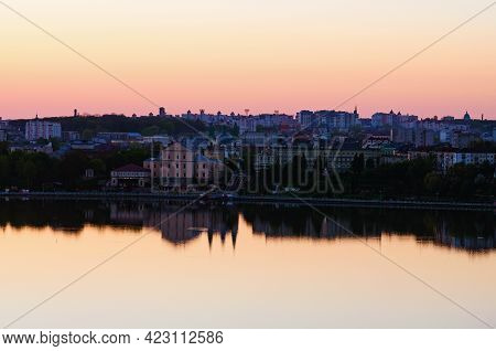 Ternopil, Ukraine-may, 11,2021:aerial Morning Landscape View Of Ternopil Downtown. City Lake, Embank