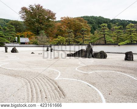 Kiso, Nagano Prefecture, Japan - October 23, 2017: Traditional Japanese Rock And Sand Garden At Koze