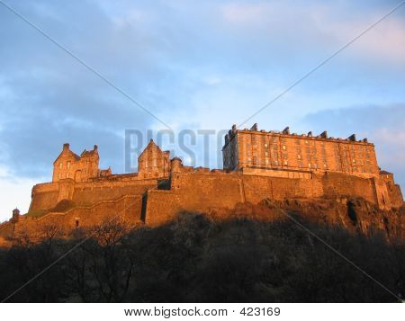Edinburgh Castle bei Sonnenuntergang