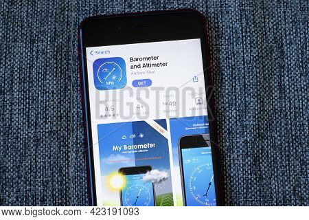 New York, Usa - 1 June 2021: Barometer And Altimeter Mobile App Logo On Phone Screen, Close-up Icon,