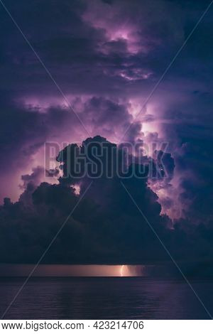 Thunderstorm Over The Sea, Lightning Beats The Water