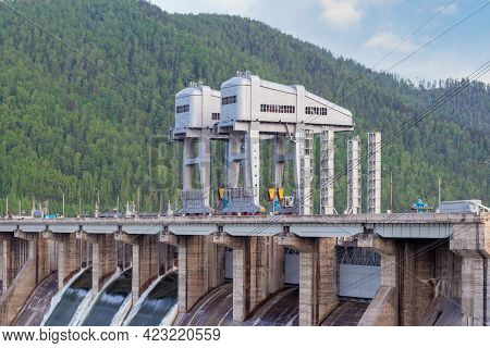 View On Giant Gantry Cranes To Hydroelectric Power Station Of Krasnoyarsk Dam Located On The Yenisey