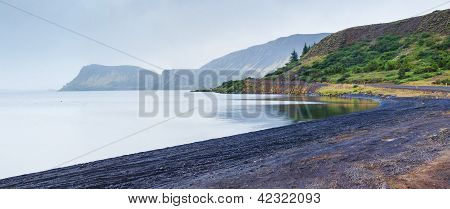 Lago Thingvallavatn in Islanda