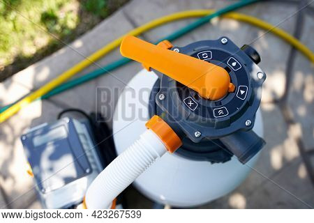 Clear The Sand Filter Of The Pool. Service And Maintenance Of The Swimming Pool. Washing Of Filter T