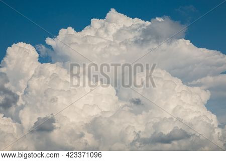Photo Of Large White Cumulonimbus Cloud, Summer Thunderstorm In Guardo Tadino, Umbria