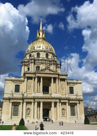 die Kuppel des Les invalides