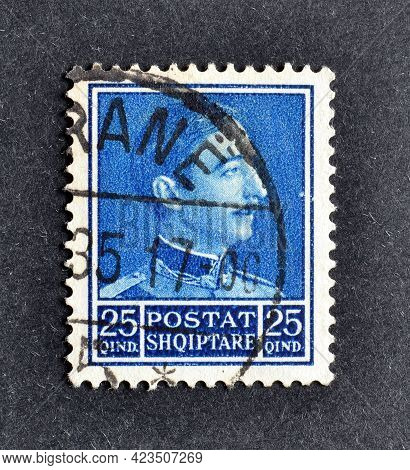 Albania - Circa 1930 : Cancelled Postage Stamp Printed By Albania, That Shows Portrait Of King Zog I