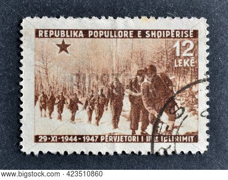 Albania - Circa 1947 : Cancelled Postage Stamp Printed By Albania, That Shows ‭firing Line, 3rd Anni