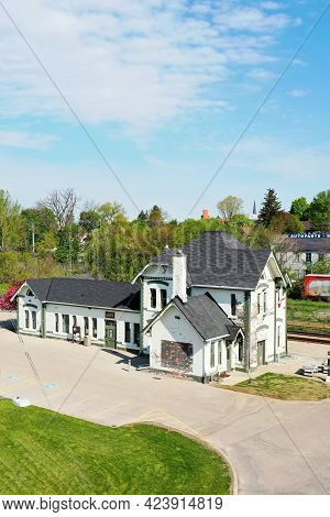 Woodstock, Ontario/canada- May 25: An Aerial Vertical Of An Old Train Station In Woodstock, Ontario,
