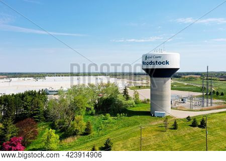 Woodstock, Ontario/canada- May 25: An Aerial View Of A Water Tower In Woodstock, Ontario, Canada On 