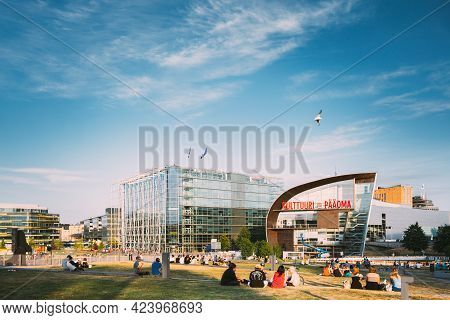 Helsinki, Finland - July 28, 2014: People Are Relaxing In Front Of The Kiasma Museum And Sanoma Buil
