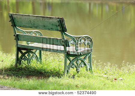 old wooden bench