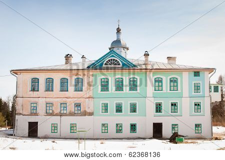 Pavlo-Obnorsky Monastery