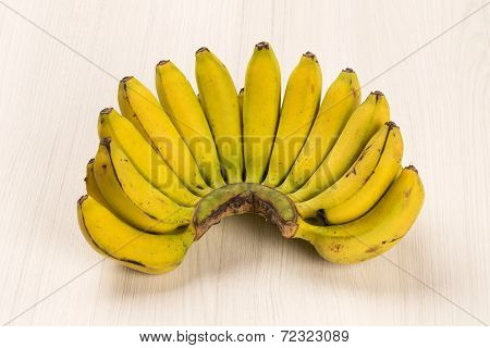 A banch of gold bananas