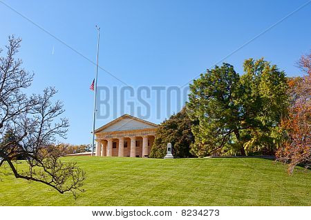 Arlington House