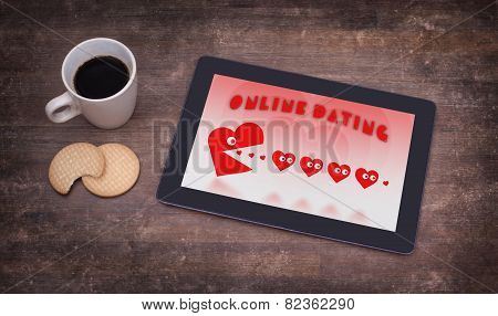 Online Dating On A Tablet