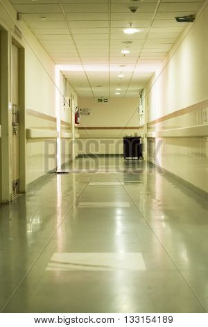 Documentary Editorial. Pondicherry Jipmer hospital India - June 1 2014. Full documentary about patient and their family. While children are hospitalized Families waiting eating outdoor