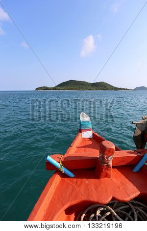 head of ship in sea and heading straight to the islands on fine Weathertourist destinations in Thailand.