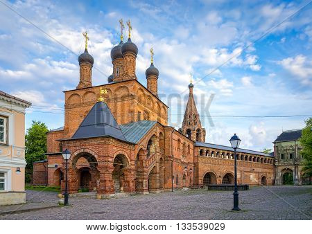 Krutitskoe Patriarchal Compound old streets of Moscow