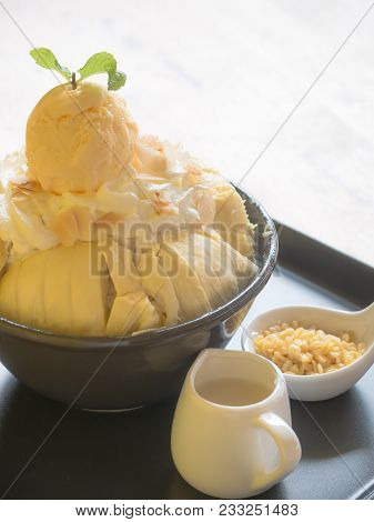 Sweet Bingsu Durian In Black With Baked Soy And Sweetened Condensed Milk.