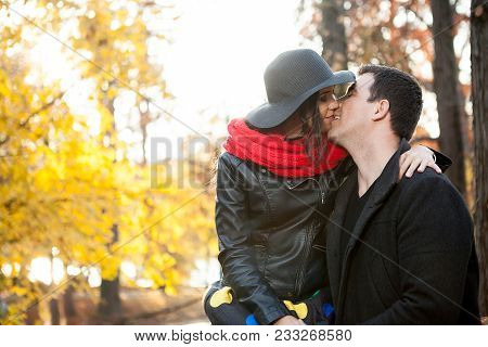 Beautiful Gourgeous Young Couple In Autumn Park