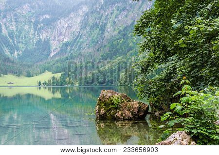 Great Summer Panorama Of The Obersee Lake. Green Morning Scene Of Swiss Alps, Nafels Village Locatio