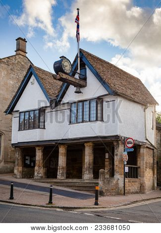 BURFORD, UK - JUN 13, 2013: Local museum of Burford (The Tolsey Museum), a black and white timber-fronted Tudor building on stone pillars