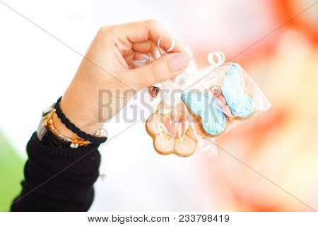 Kendi Festive Bar Birthday Wedding Sweet And Nise