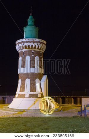 'pingelturm' In Bremerhaven With Light Art