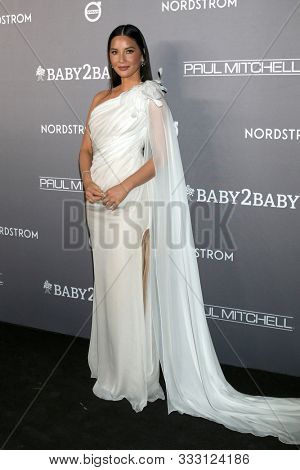 LOS ANGELES - NOV 9:  Olivia Munn at the 2019 Baby2Baby Gala Presented By Paul Mitchell at 3Labs on November 9, 2019 in Culver City, CA