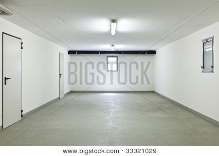 โรงรถของบ้านไม่มีรถ