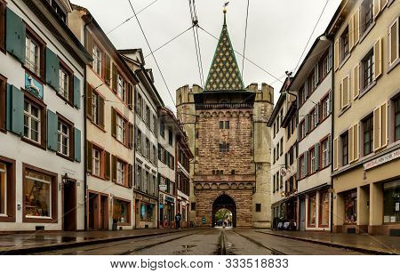 Basel, Switzerland - November 04, 2019. View Of Spalentor Gate On Spalenvorstadt Street In 

Basel, 