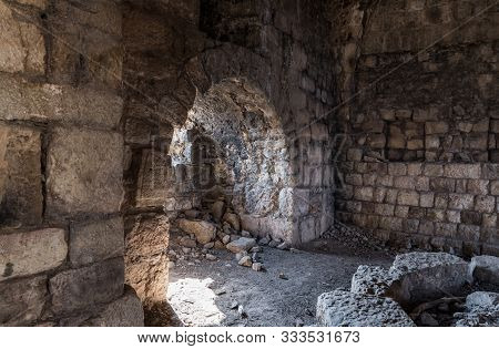 The Ruins Of Main Hall Of Crusader Fortress Chateau Neuf - Metsudat Hunin Is Located At The Entrance