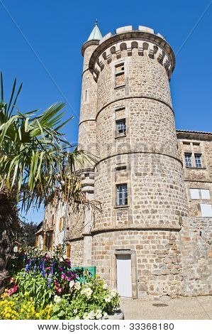Castello a Pelussin