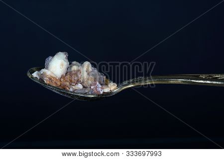 The Fragrant Harz Is Usually Offered In Its Resin Form And Can Be Smoked Excellent.