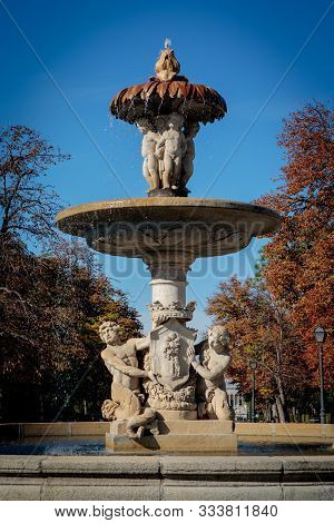 Madrid, Spain - October 21, 2019: Fountain Of La Alcachofa In The Buen Retiro Park, One Of The Main 