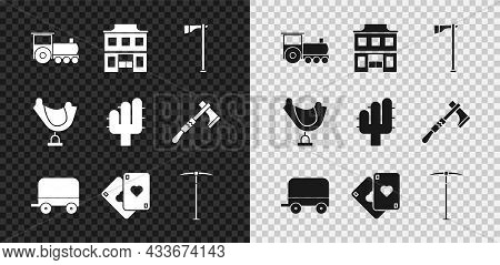 Set Retro Train, Wild West Saloon, Tomahawk Axe, Covered Wagon, Playing Cards, Pickaxe, Saddle And C