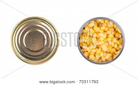 Fresh corn in can.
