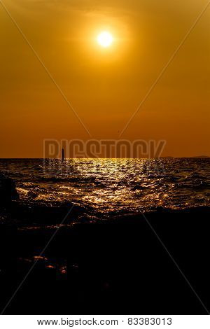 Sunset At The Beach On Koh Larn Pattaya.thailand