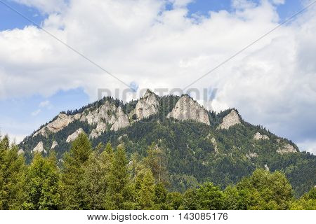 View on Three Crowns Massif in Pieniny Mountains in sunny day Poland