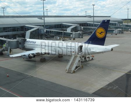 Lufthansa Airbus A320 Parked